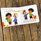 Belajar Bersyukur & Berterima Kasih Board Book (Little Muslim's First Book of Adab / Good Manners)